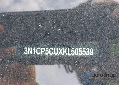 2019 Nissan Kicks Sv z USA, uszkodzony, nr VIN 3N1CP5CUXKL505539